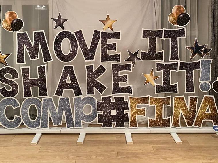 Move It Shake It competition final display indoors
